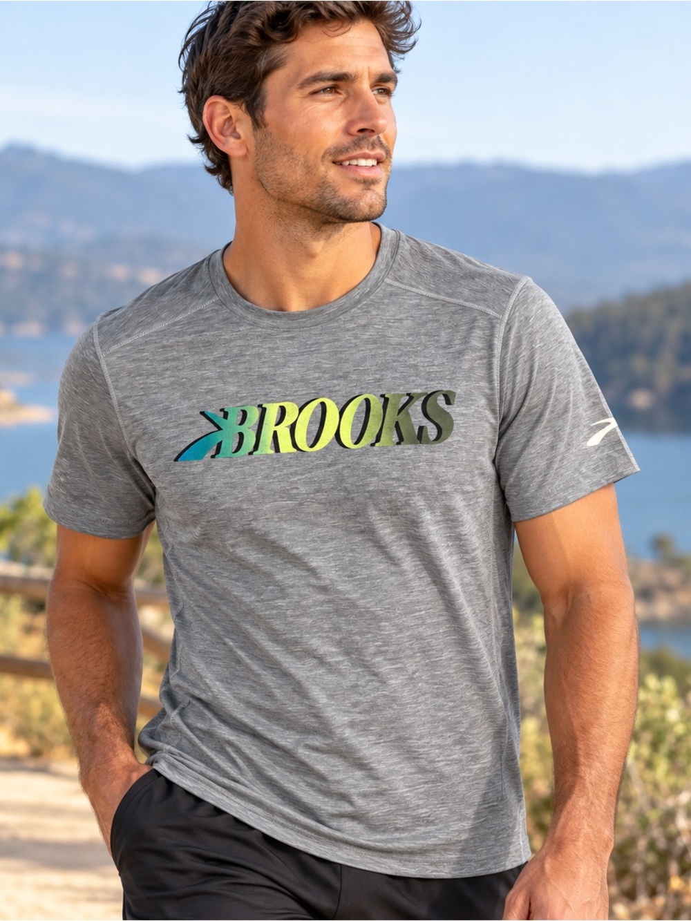 NWT BROOKS Distance Short Sleeve 3.0 Running Tee Heather Ash Men’s S